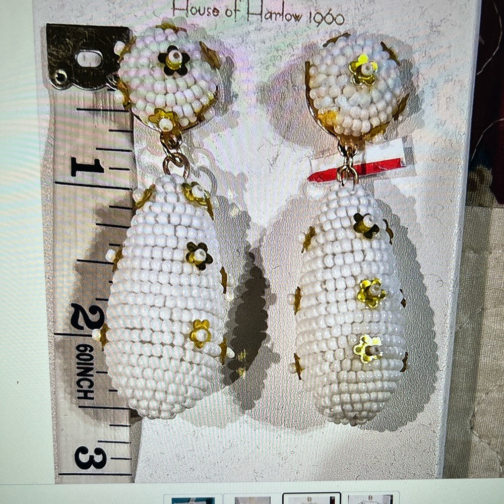 House o Harlow 1960 Beaded White & Gold Floral  Sequin Drop Earring Rare NIB - Picture 3 of 3
